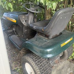 Lawn Tractor