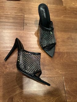 Black Studded Stilleto size 9