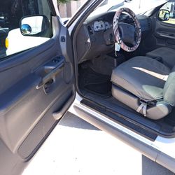 2001 Ford Explorer
