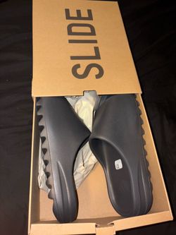 New Yeezy slides black Onyx size 10