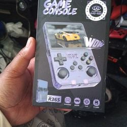 Handheld Games 