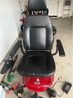 Electric wheelchair