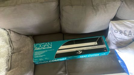 Logan 301 compact mat cutter