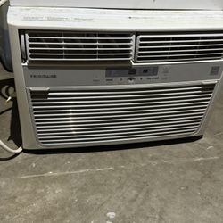 AC Window Unit