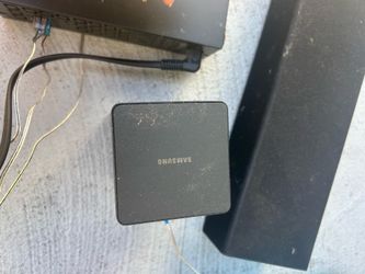Samsung sound box and speakers
