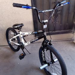 BMX NICE BIKE TIRES SIZE 20