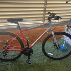 Schwinn Mens Circuit 700c/28” Hybrid Bike