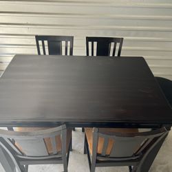 Dining Room Table 