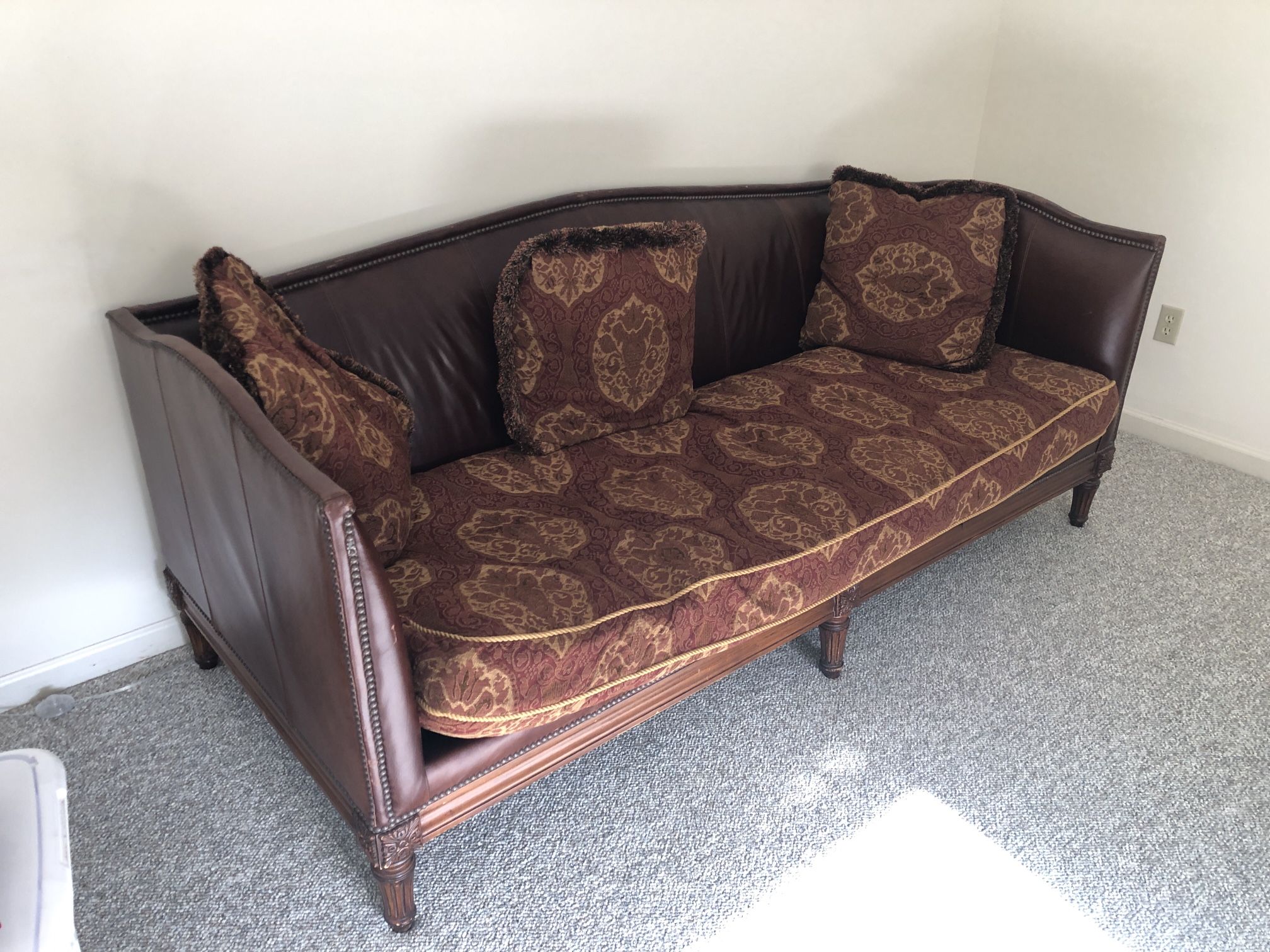 Heirloom Couch By Lillian August