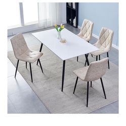 Btrpily 4 Dining Chairs