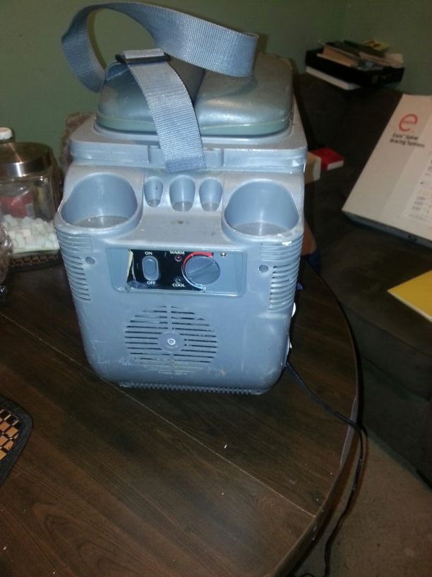 Hot/cold cooler with a car plug.