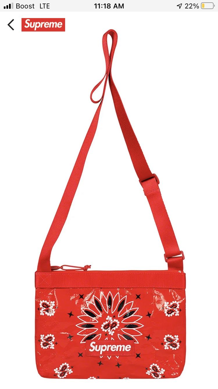 Supreme Shoulder Bag Bandanna Tarp