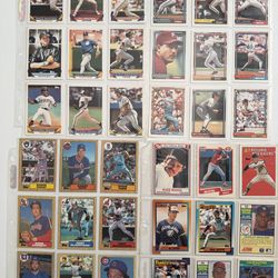 Large lot of over 250 ⚾️ baseball cards