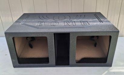 NEW ! Dual 12-inch vented subwoofer enclosure
