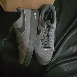 Nike AF1 07' LV8 "Anthracite" Size 8