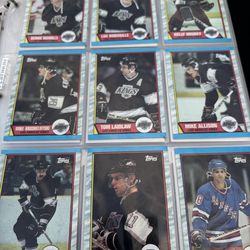 Hockey card album