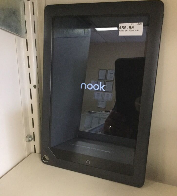 Nook tablet BNTV600 9" Screen