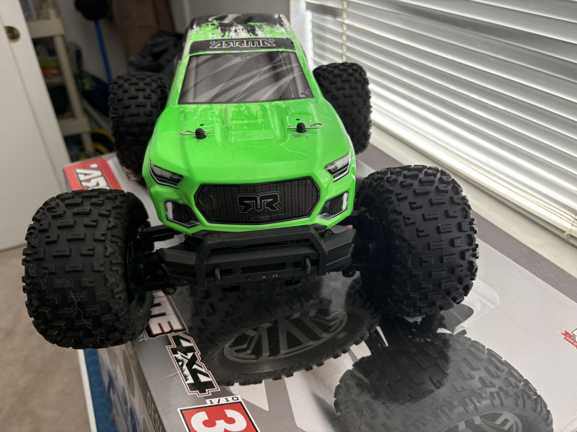ARRMA Granite 4x4 Truck RC 