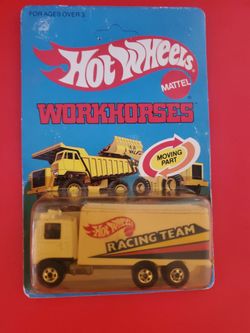 Hot wheels vintage work horses  Hiway hauler racing team