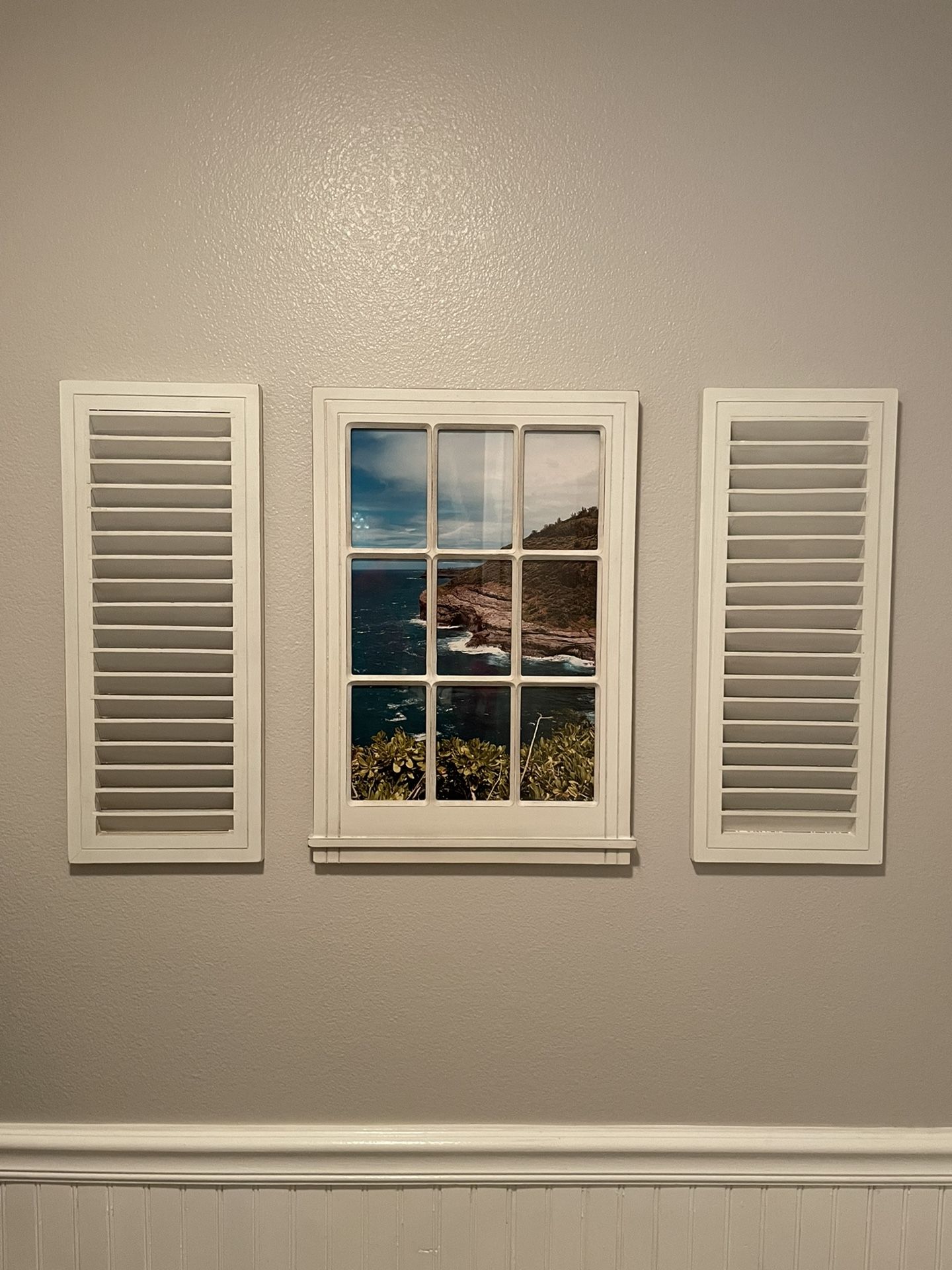 3 Pc Window Picture Frame for Sale in Temecula, CA OfferUp