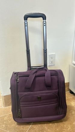 TPRC Travelers Club 16" Purple Rolling Underseat Luggage Carry on