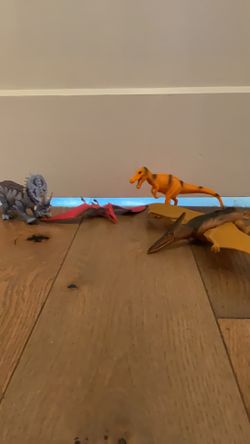 Small Dino lot