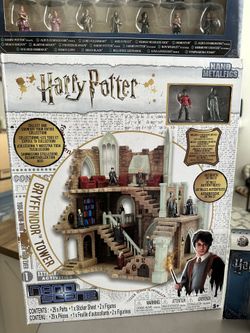Jada Harry Potter Gryffindor Tower W/ Die Cast Figures
