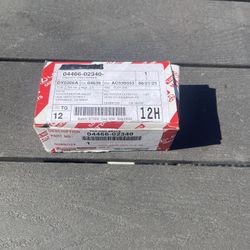 Toyota 04(contact info removed)0 Rear Brake Pads