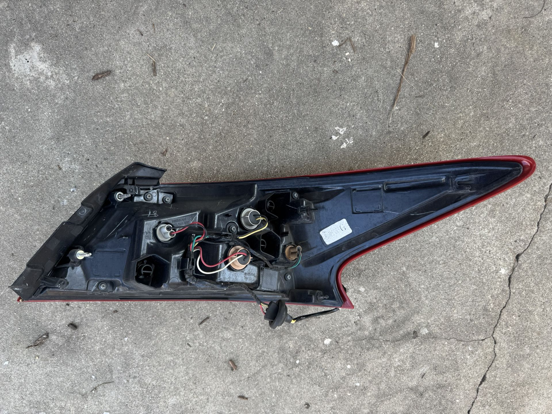 2018 Nissan Altima Left Light