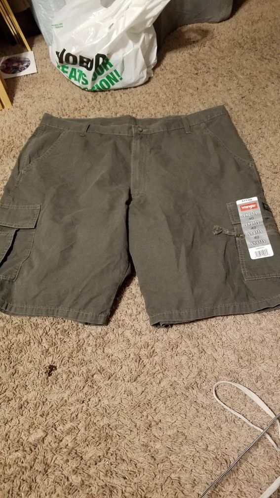 Men's wrangler cargo short