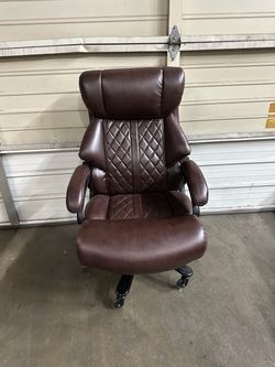 Big and Tall Office Chair with spring seat executive office chair faux leather brown