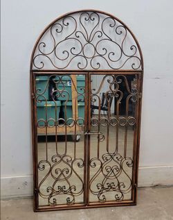 Very Firm $400 consignment Vintage Shabby Chic Wrought Iron Garden Gate Wall Mirror Available Delivery