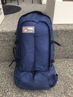 Lowe internal frame backpack 30$