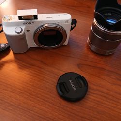 Sony  NEX_F3 Camera