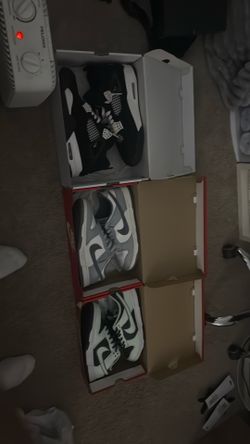Lil wore size 9 230 for all !!