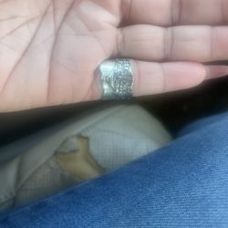 Beautiful 925 Sterling Silver Ring Size 7