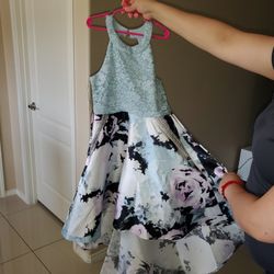 VESTIDO PARA GRADUACION  NUEVO TALLA 10 DE NIÑA 