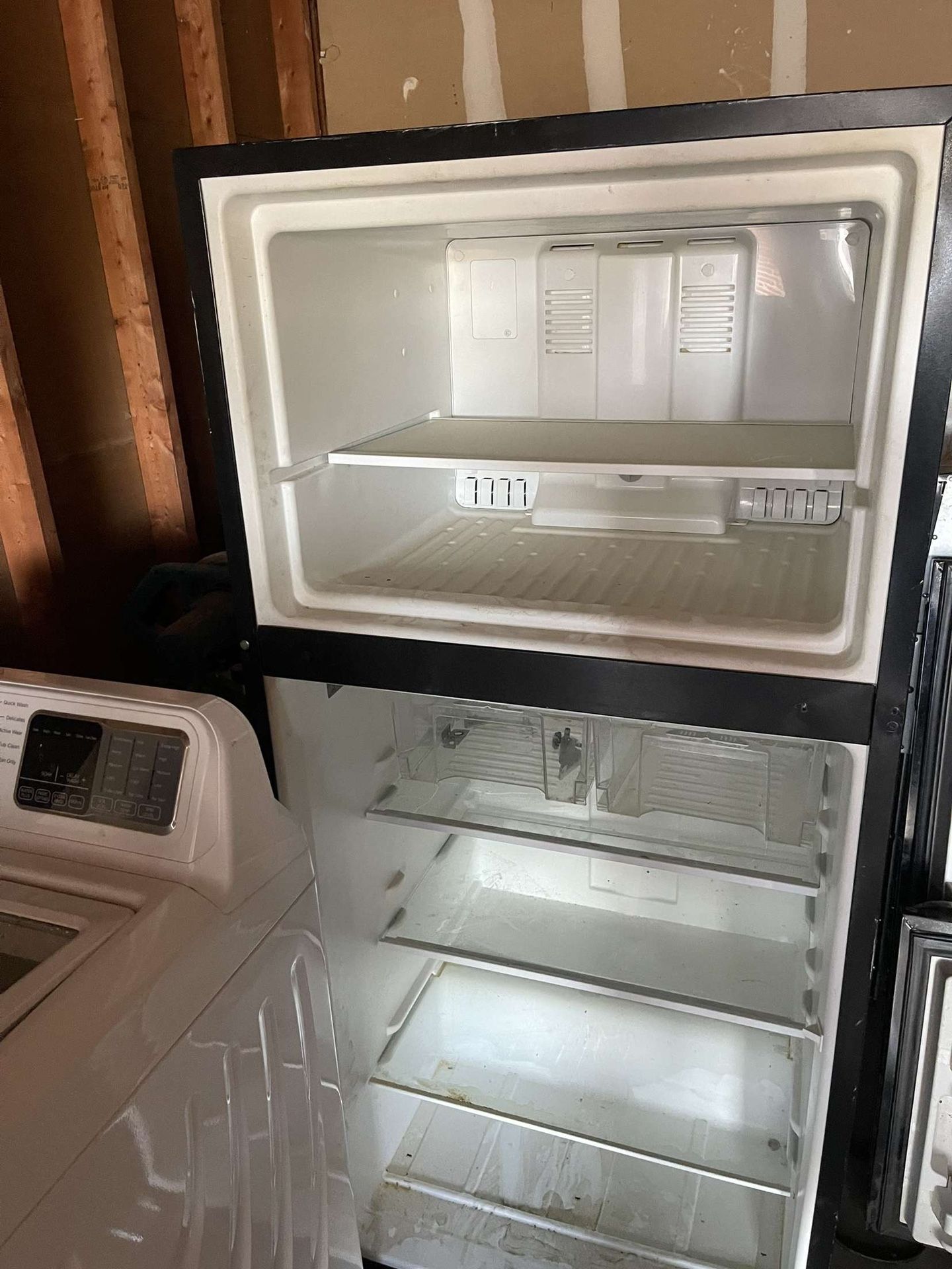 Fridge And Stove