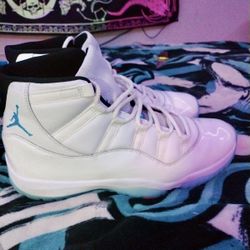 Air Jordan Retro 11s 2025 NEW/ NEVER WORN