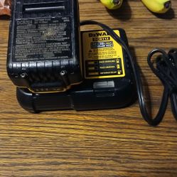 Dewalt 20 Volt Battery And Charger 