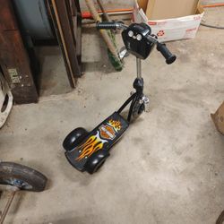 Kids Harley-Davidson Free Wheel Scooter 2004 Friendly Toys Good Condition