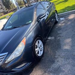 2011 Hyundai sonata Runs Great Reliable Car 150,000 miles NO LIGHTS ON‼️