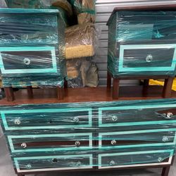 Dresser Set 