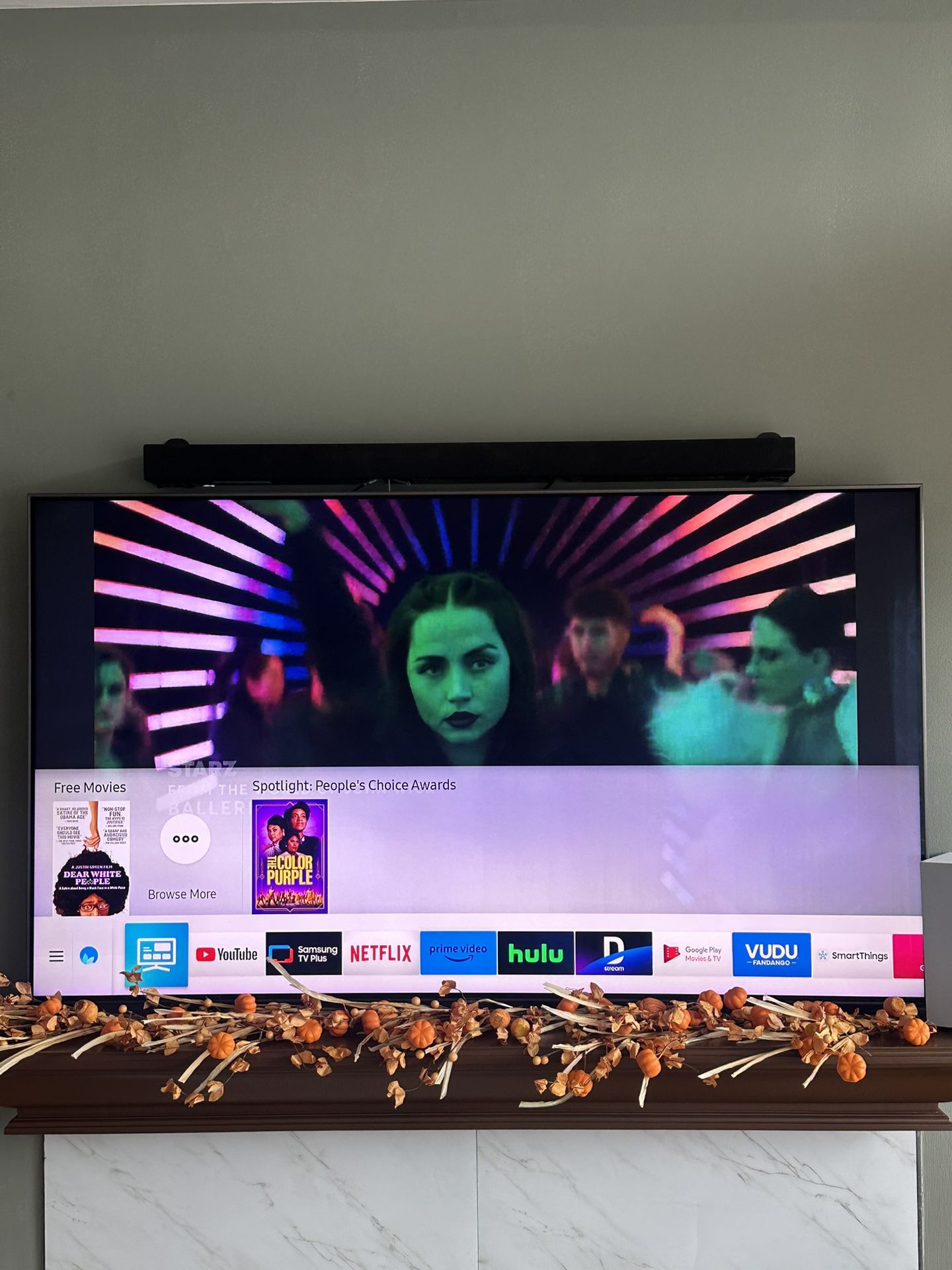 Samsung Q7 QLED With Samsung Sound Bar