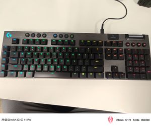 Logitech G915