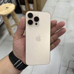 iPhone 16 Pro Max Unlocked 256GB! Finance For $50 Down Payment!!