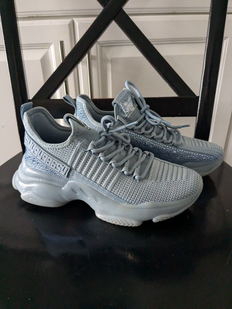 Pretty Shimmer Baby Blue Steve Madden Maxima Sneaker 7