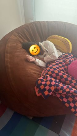 SuperSac size LoveSac beanbag chair w cover. Great condition