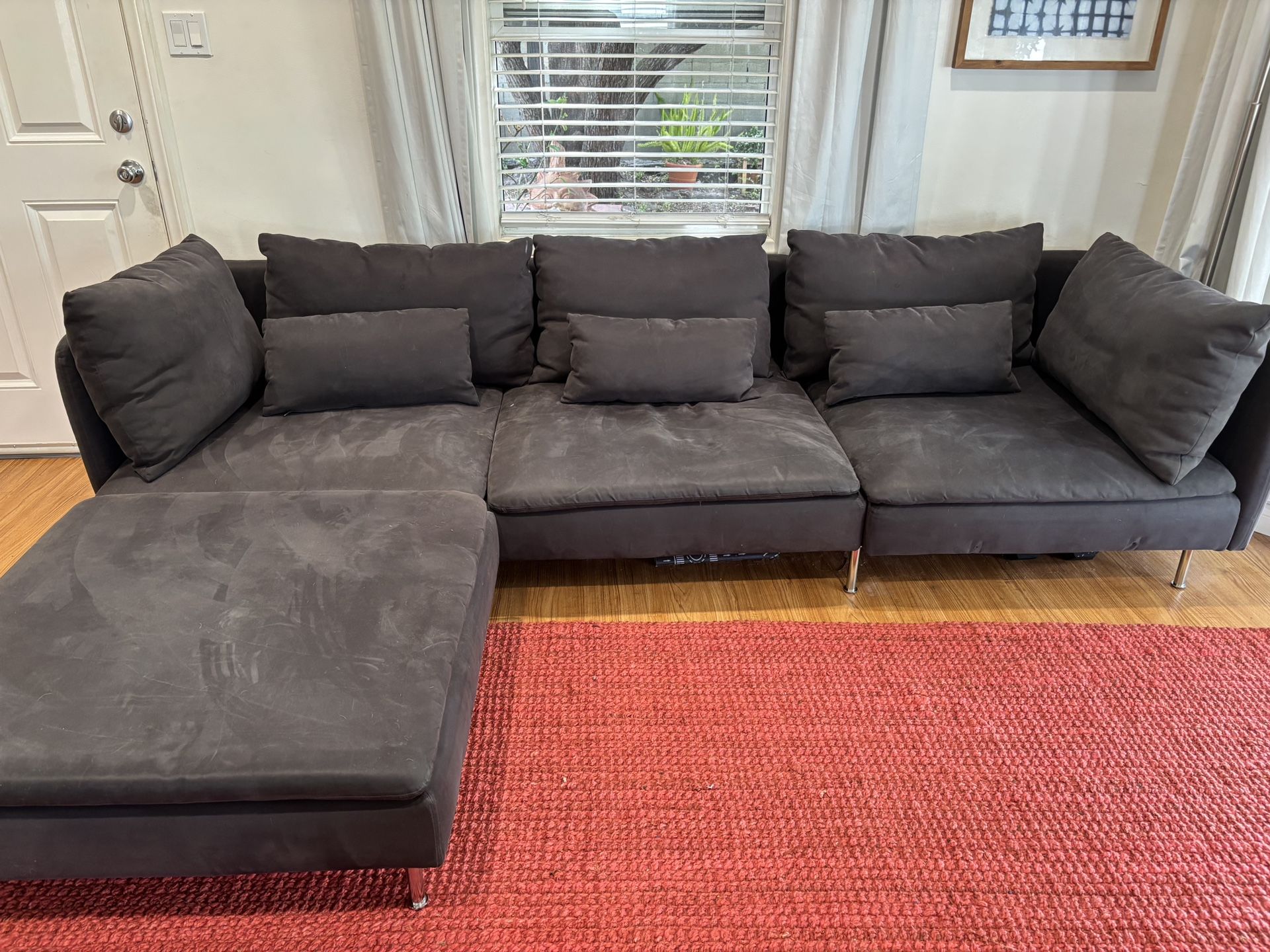 COUCH