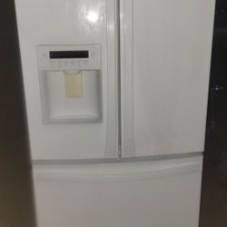 Kenmore French door Refrigerator (Refurbished)